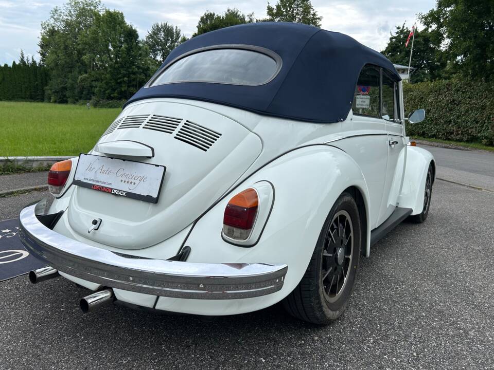 Image 21/28 of Volkswagen Coccinelle 1600 (1970)