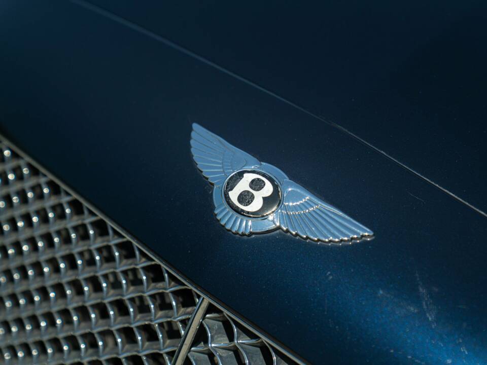 Image 22/50 of Bentley Continental GT (2004)