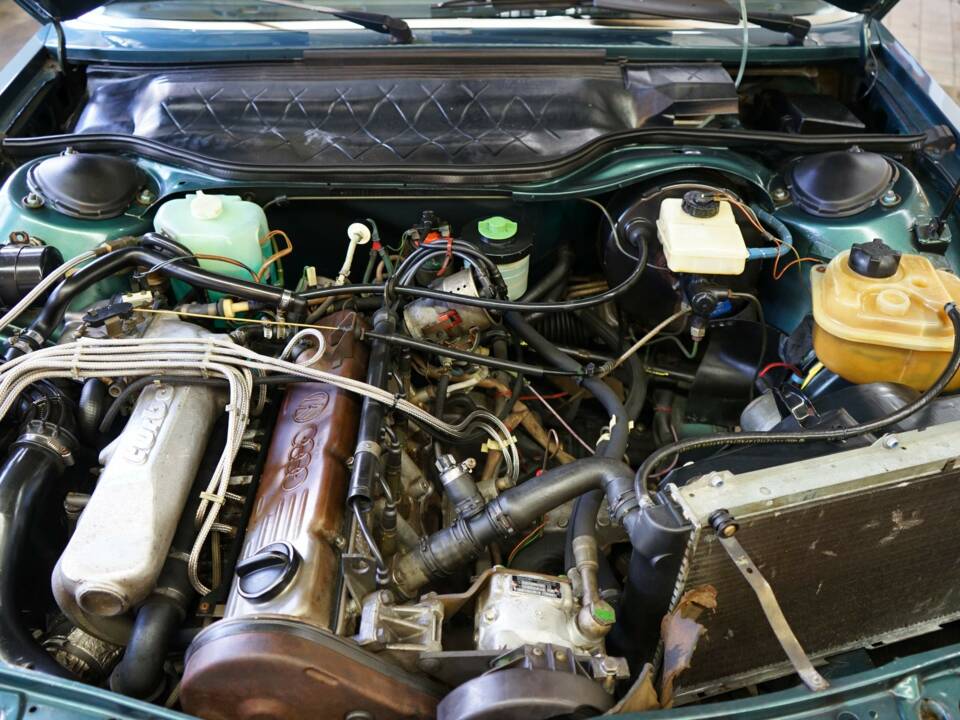 Immagine 37/39 di Audi 200 5T (1982)