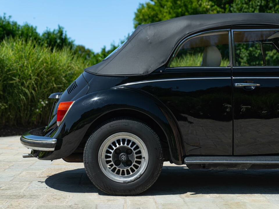 Image 26/50 of Volkswagen Beetle 1303 (1975)