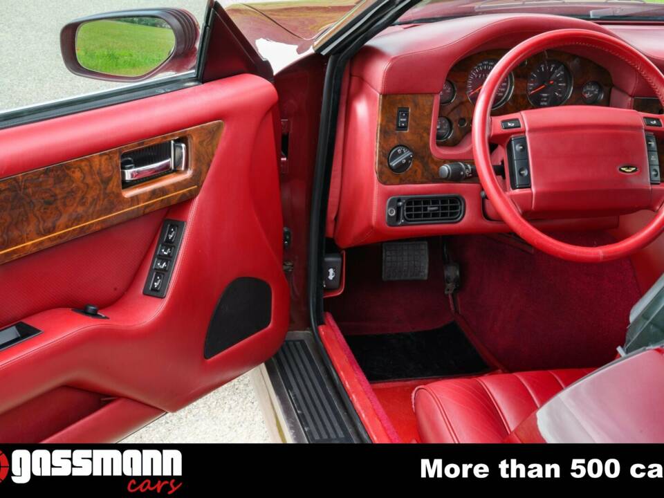 Image 10/15 of Aston Martin Virage Volante (1993)