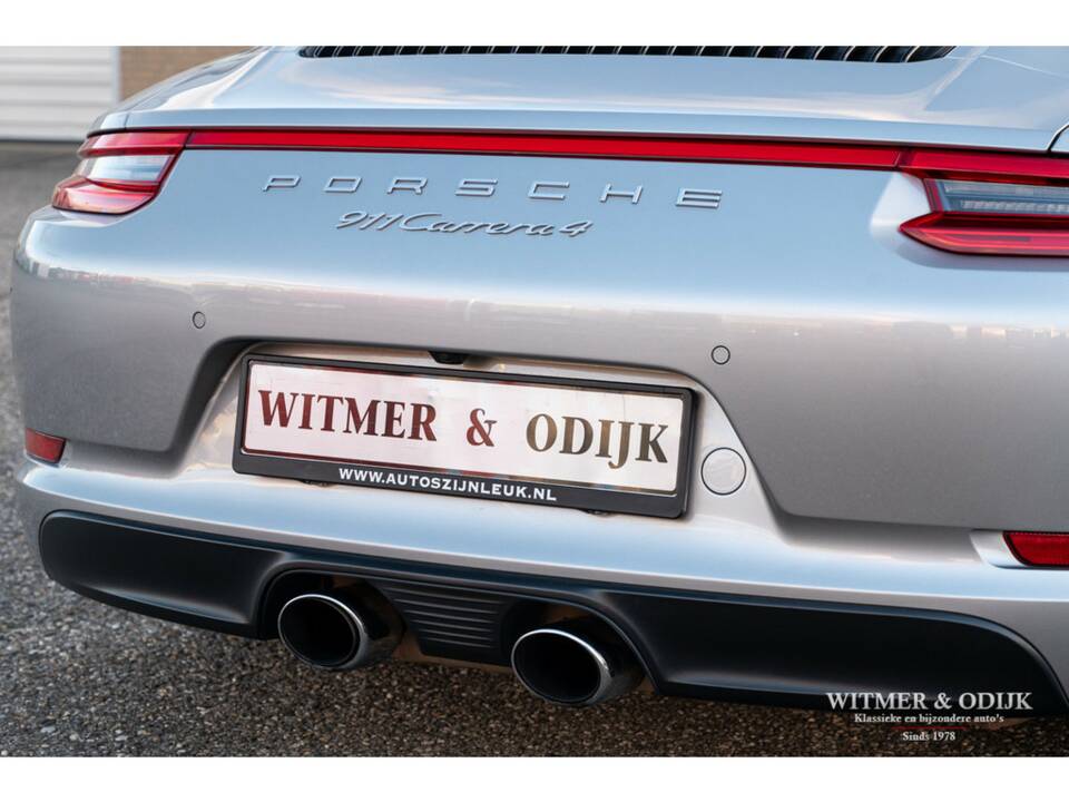 Bild 24/38 von Porsche 911 Carrera (2017)