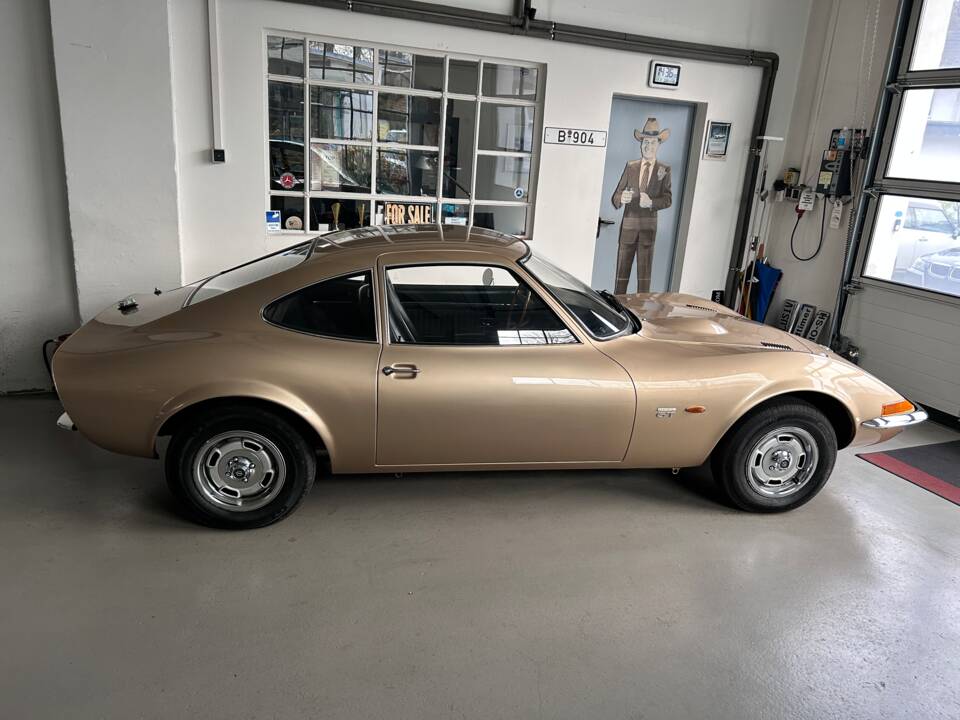Image 5/35 of Opel GT 1900 (1970)