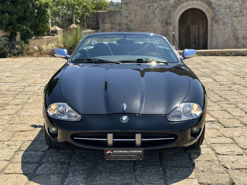 Imagen 11/34 de Jaguar XK8 4.0 (1999)