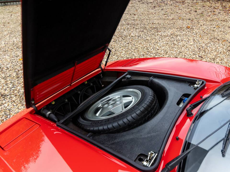 Bild 33/50 von Ferrari 328 GTB (1989)