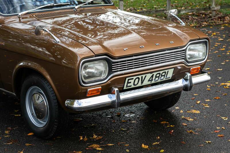 Bild 10/49 von Ford Escort 1300 XL (1972)