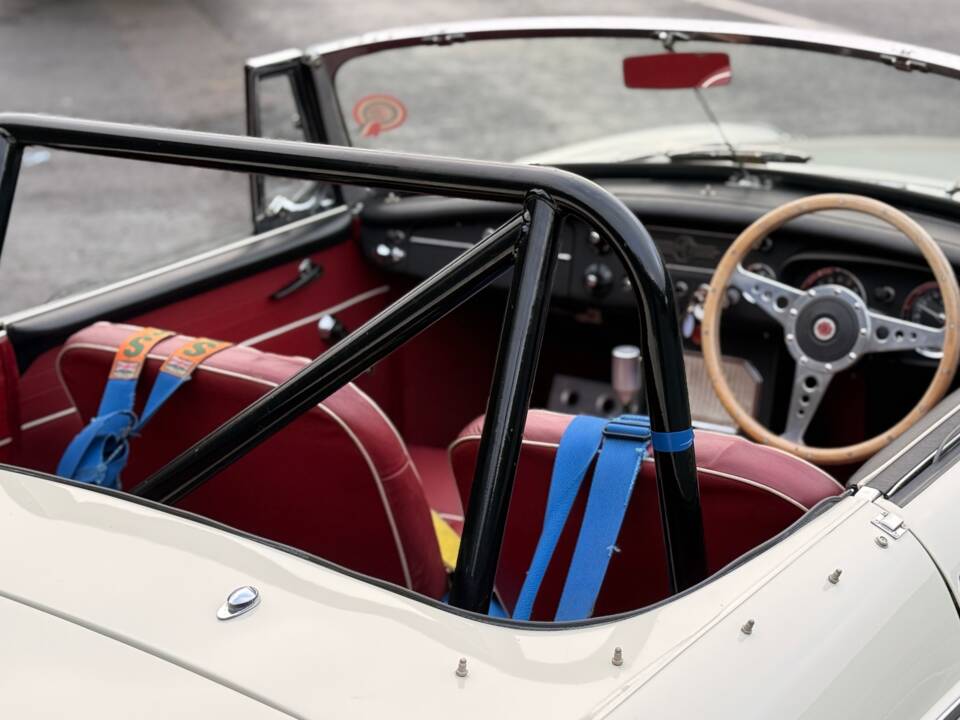 Bild 18/27 von MG MGB (1964)