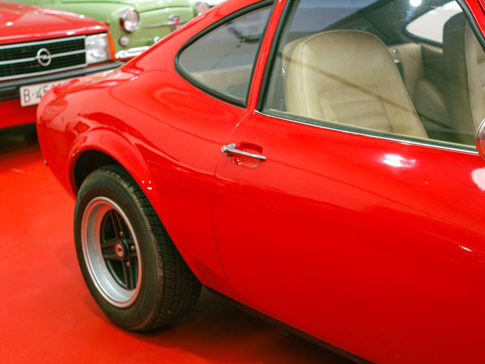 Bild 3/31 von Opel GT 1900 (1973)