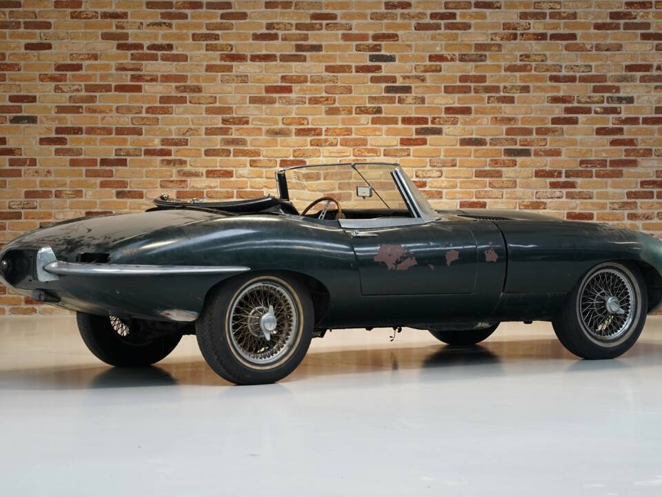 Image 3/28 de Jaguar Type E 3.8 (1962)