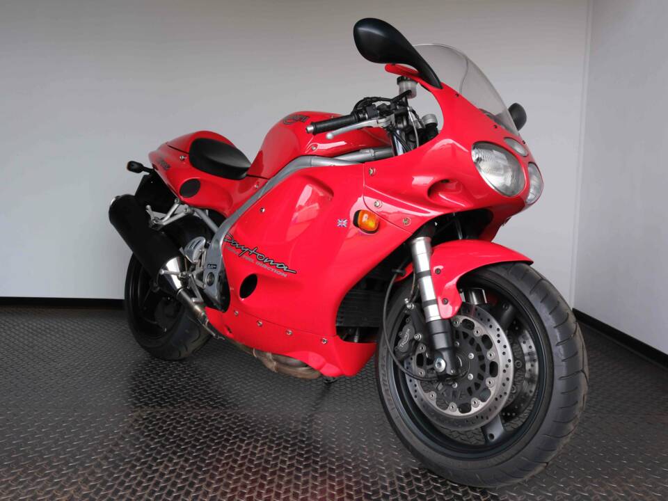 Image 53/66 of Triumph Daytona T595 (1998)