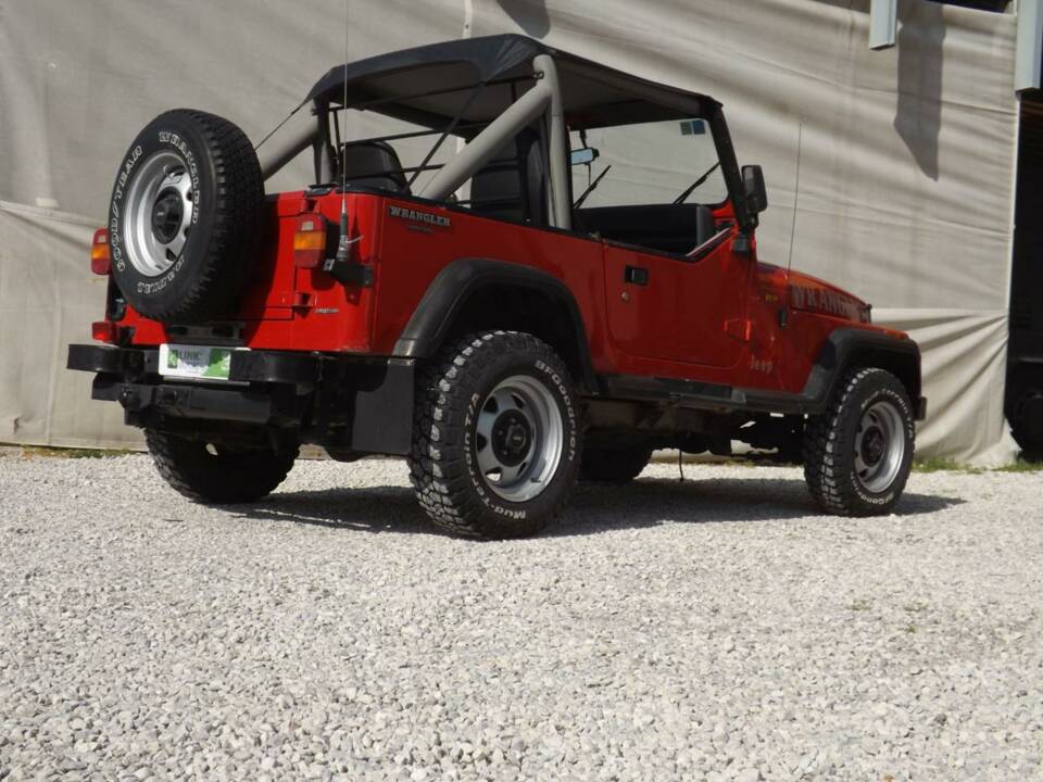 Imagen 4/50 de Jeep Wrangler Eagle 2.5L (1990)