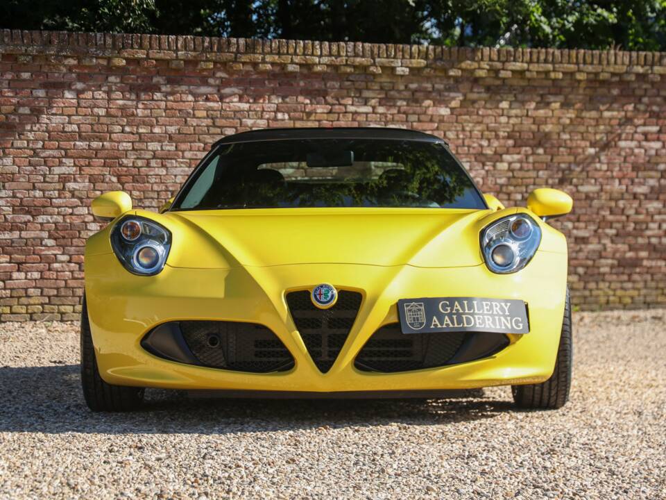 Image 5/50 of Alfa Romeo 4C Spider (2018)