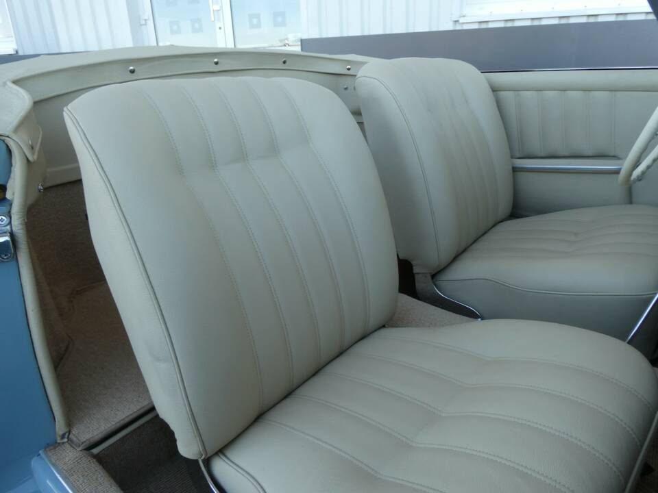 Image 14/29 de Mercedes-Benz 190 SL (1962)