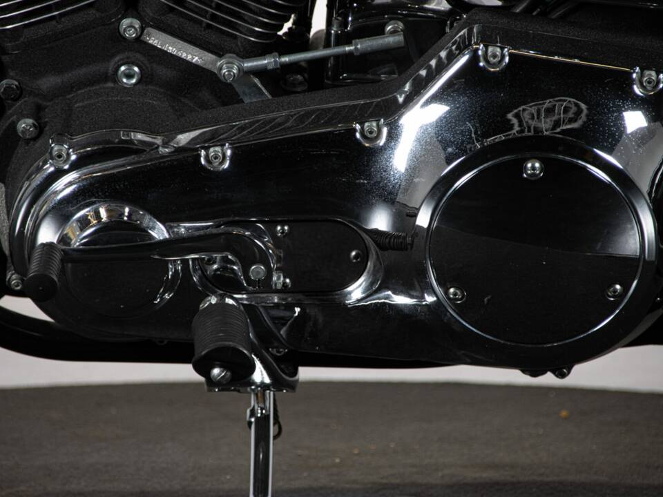 Immagine 25/50 di Harley-Davidson FXDB Dyna Glide Daytona (1992)