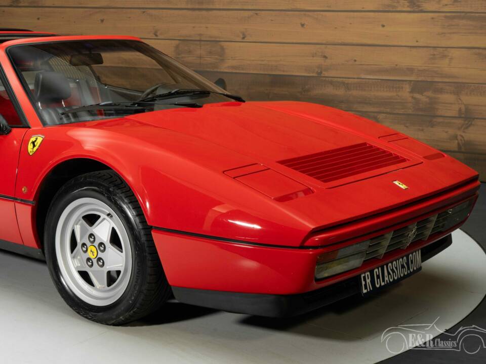 Immagine 3/8 di Ferrari 328 GTS (1989)
