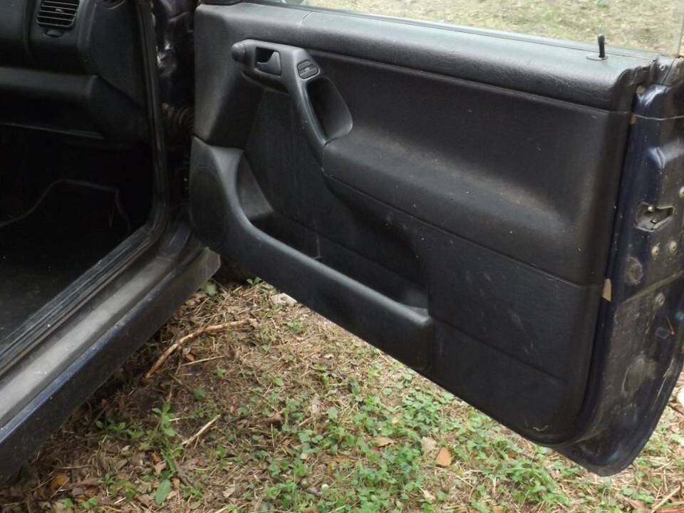 Image 16/50 of Volkswagen Golf III Cabrio 1.6 (1996)