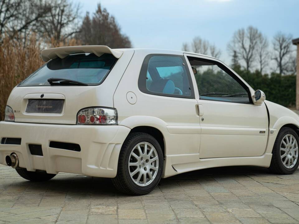 Bild 6/50 von Citroën Saxo 1.6i VTS (1996)