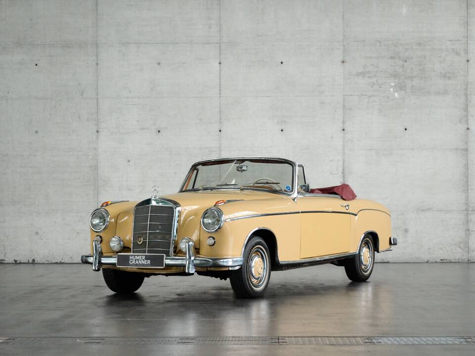 Immagine 1/50 di Mercedes-Benz 220 S Cabriolet (1958)