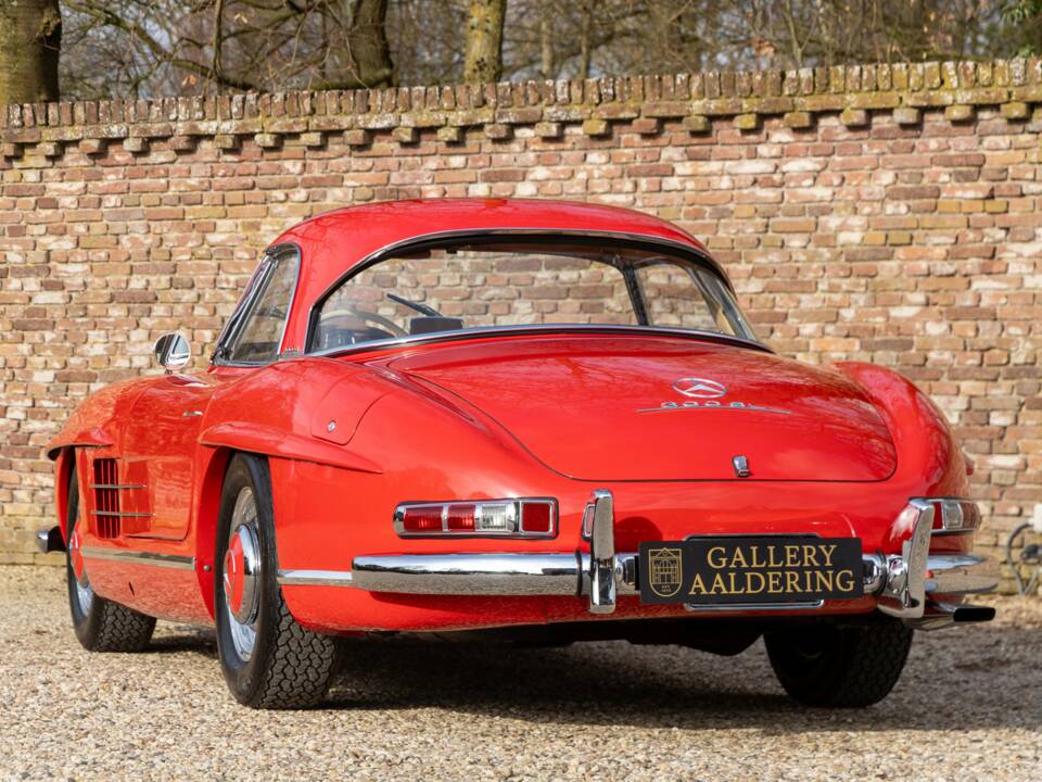 Image 44/50 of Mercedes-Benz 300 SL Roadster (1957)