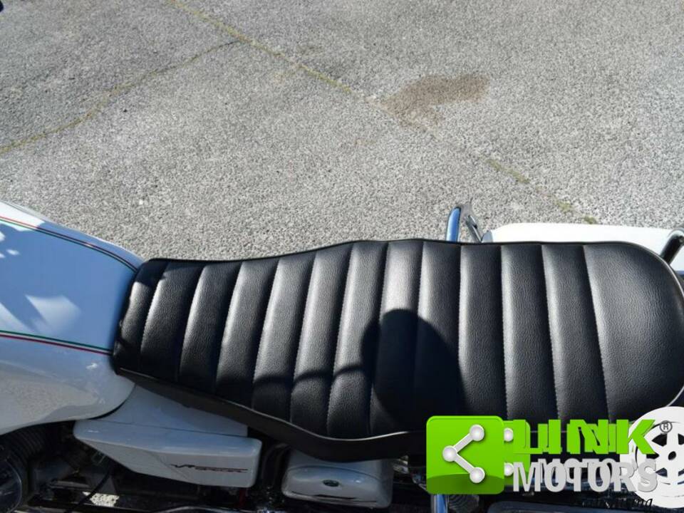 Bild 9/10 von Moto Guzzi DUMMY (1972)