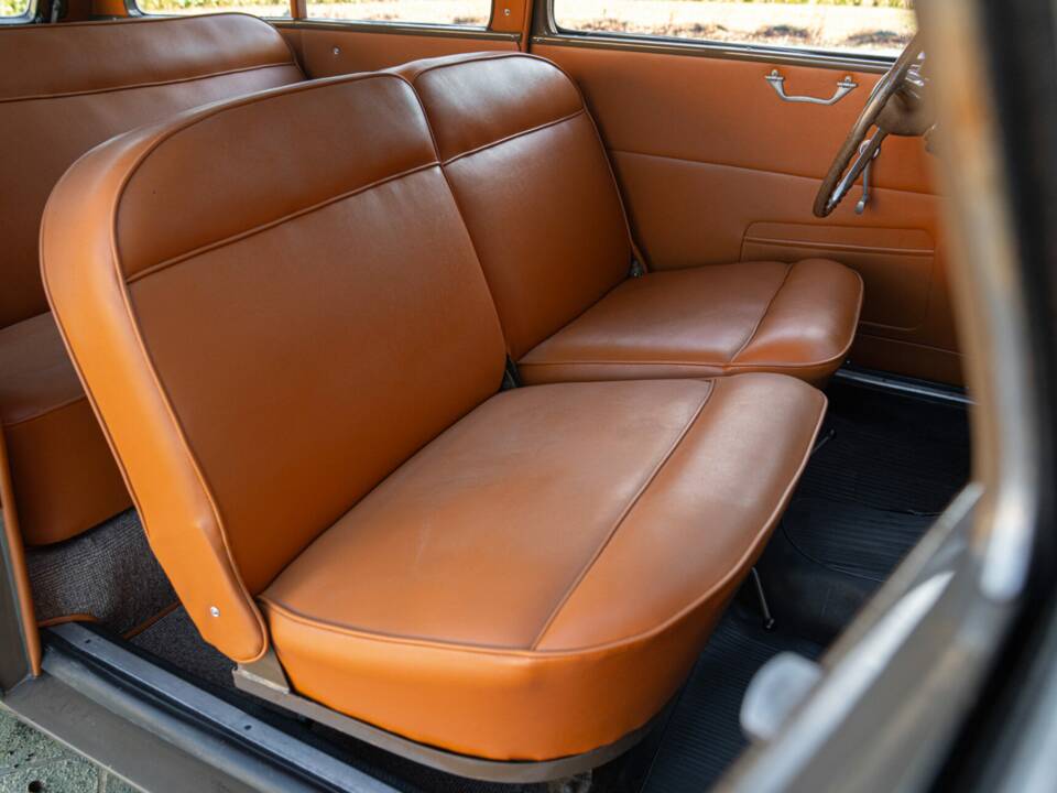Obraz 30/50 pojazdu FIAT 1100-103 Familiare Viotti (1954)