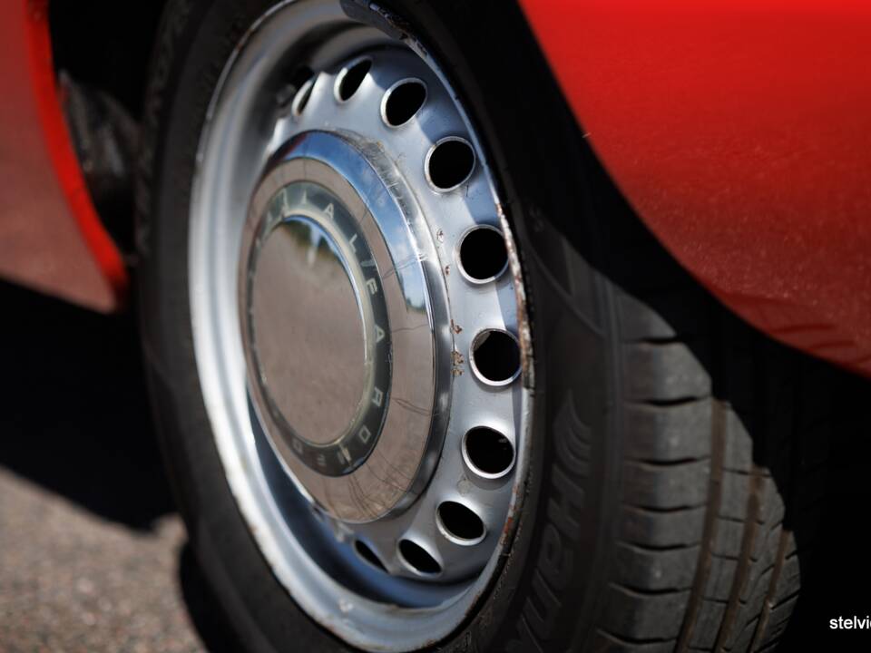 Afbeelding 17/37 van Alfa Romeo 1600 Spider Duetto (1966)