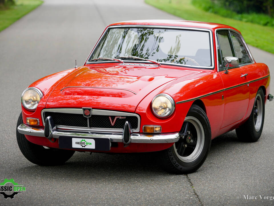 Image 22/46 de MG MGB GT V8 (1975)