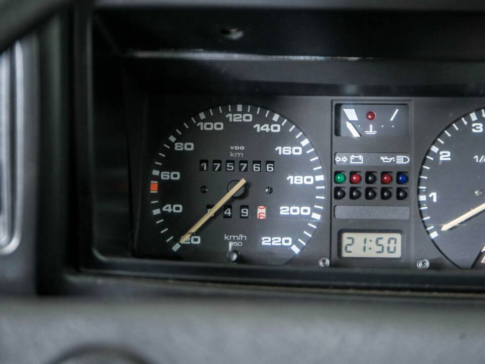 Bild 18/50 von Volkswagen Scirocco II 1.8 (1986)