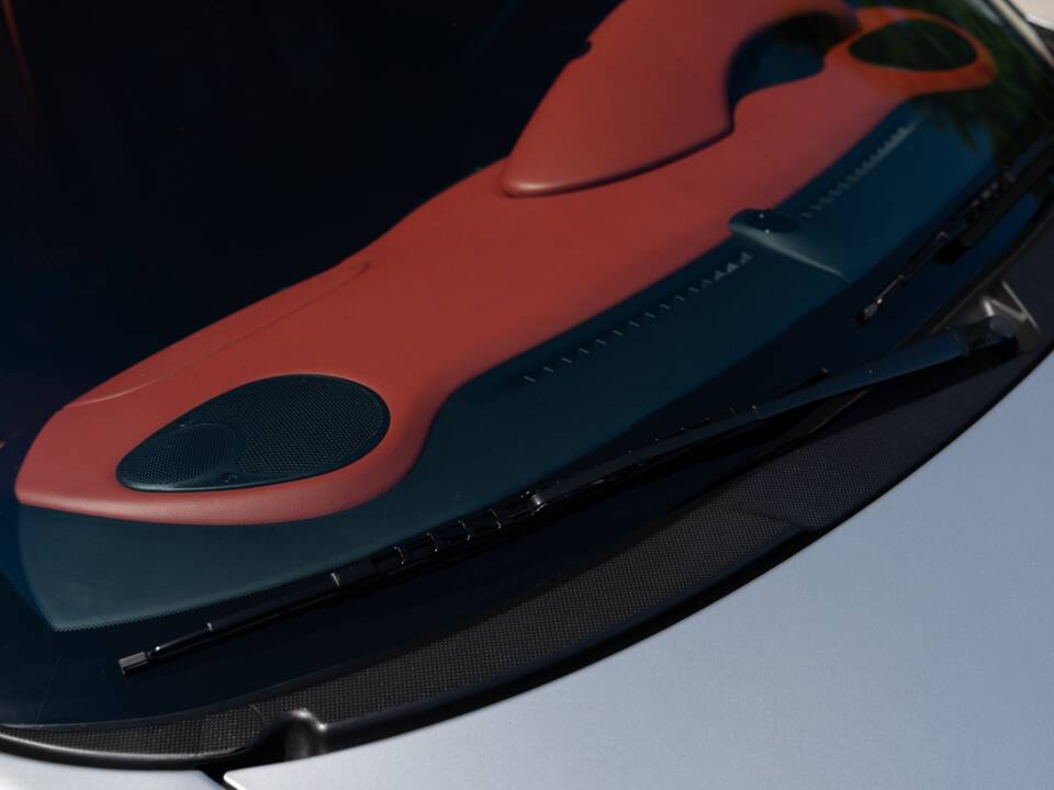 Image 13/73 of Porsche Boxster (2001)
