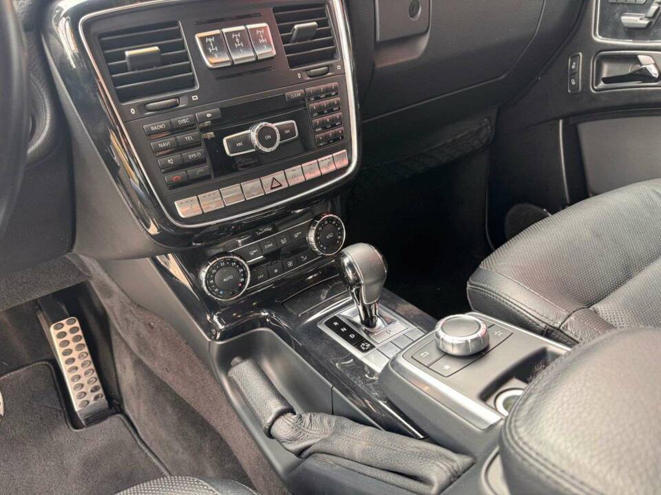 Image 10/20 of Mercedes-Benz G 350 d (LWB) (2016)