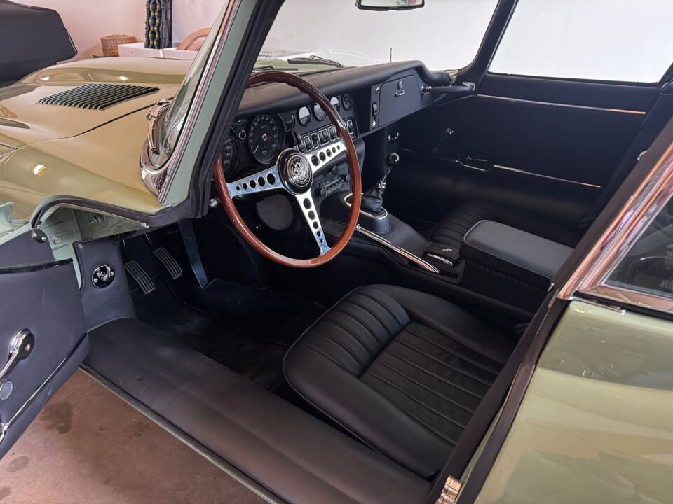 Bild 29/29 von Jaguar E-Type 4.2 (1967)