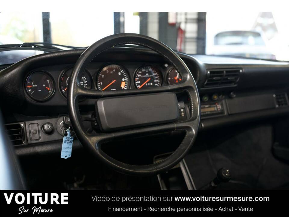 Image 24/36 of Porsche 911 Speedster 3.2 (1991)