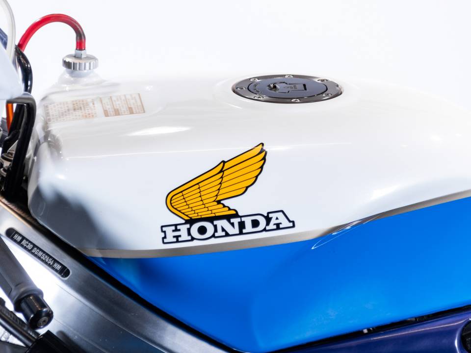 Image 21/48 of Honda DUMMY (1988)