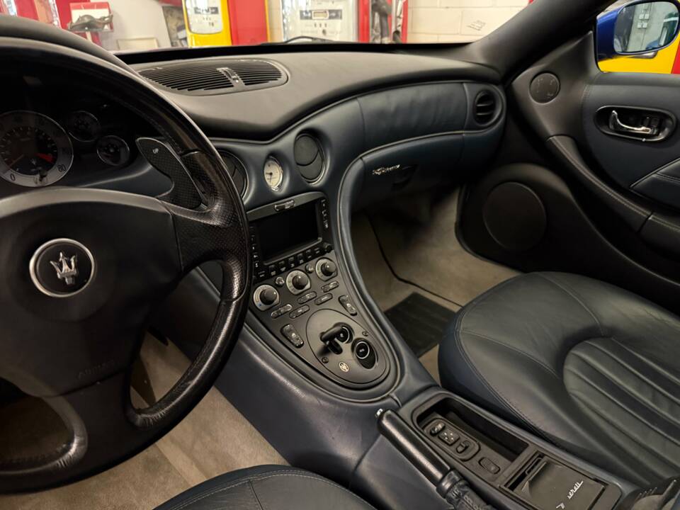 Bild 9/17 von Maserati Spyder 4200 Cambiocorsa (2004)