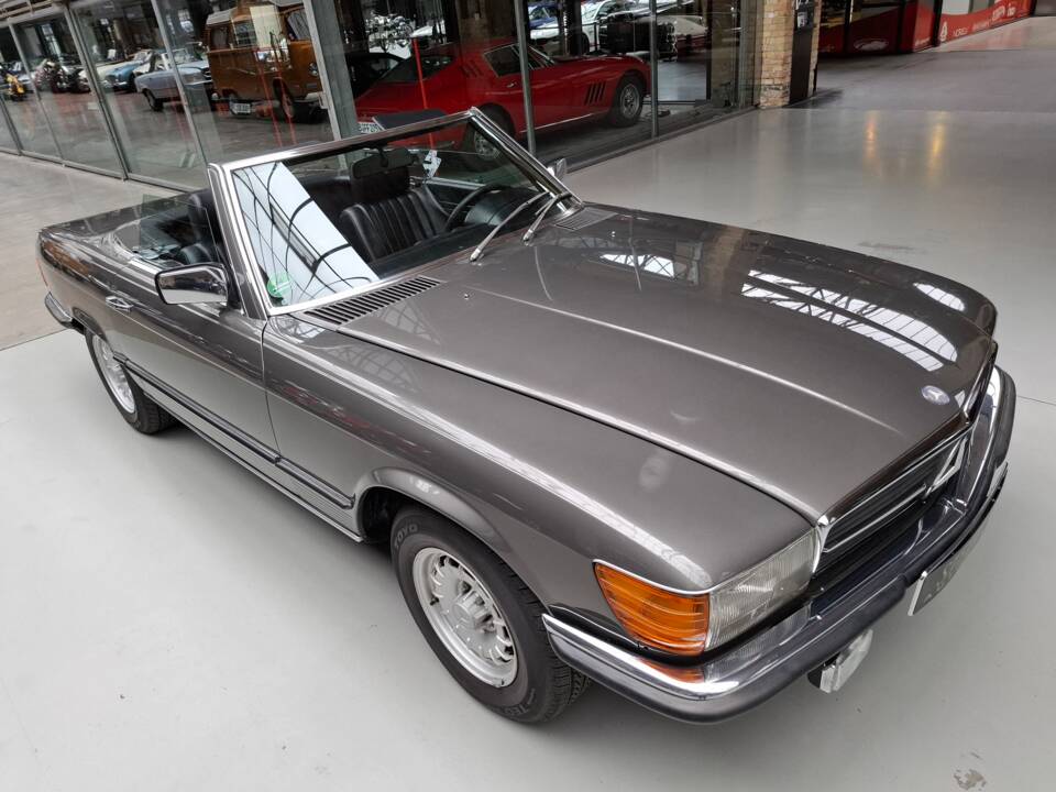 Image 29/29 of Mercedes-Benz 280 SL (1981)
