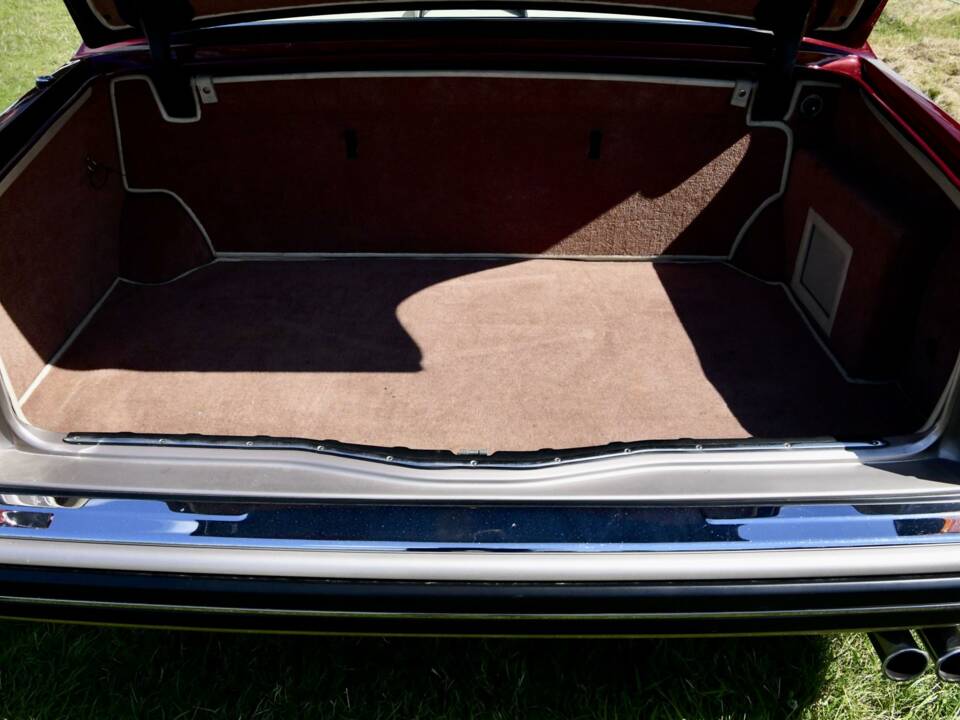 Image 39/50 of Rolls-Royce New Silver Dawn (1997)