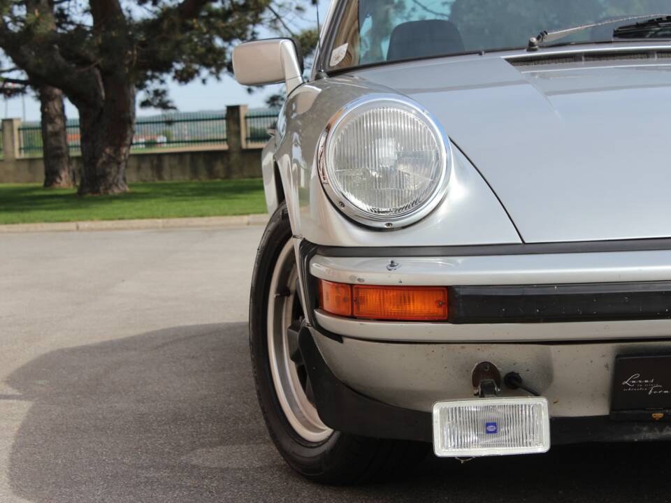 Bild 4/19 von Porsche 911 SC 3.0 (1982)