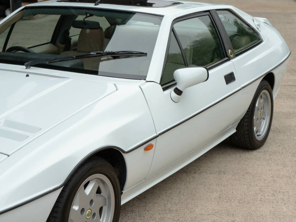 Immagine 26/50 di Lotus Eclat S 2.2 (1989)