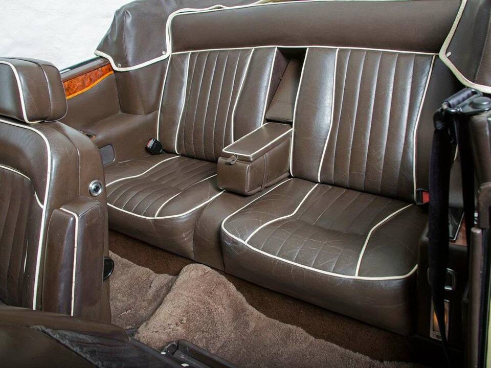Bild 18/22 von Rolls-Royce Corniche I (1986)