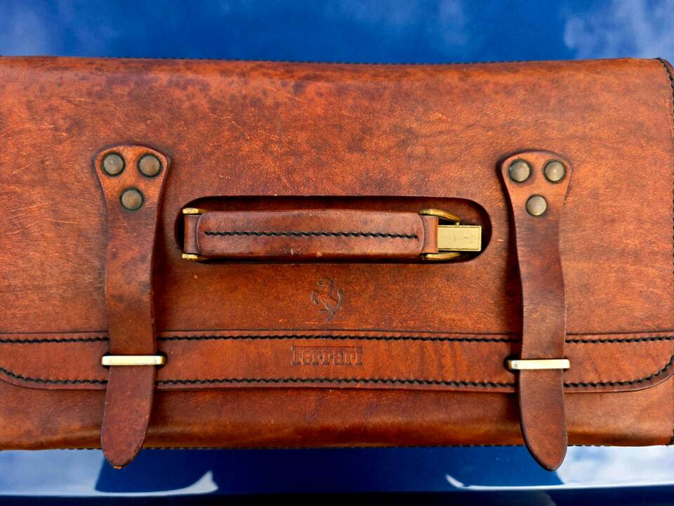 Bild 21/25 von Ferrari Mondial T (1989)