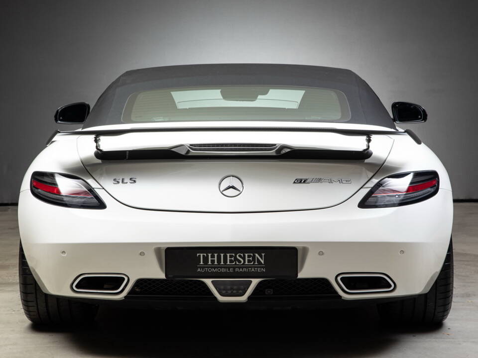 Bild 13/26 von Mercedes-Benz SLS AMG GT Roadster &quot;Final Edition&quot; (2014)