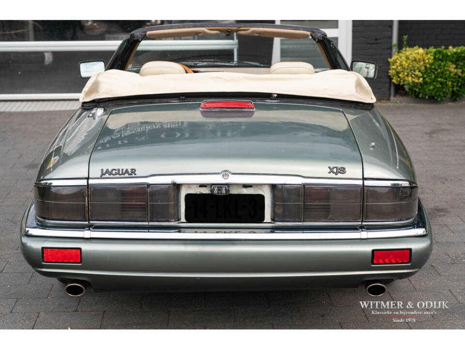 Image 11/35 of Jaguar XJS 4.0 (1995)