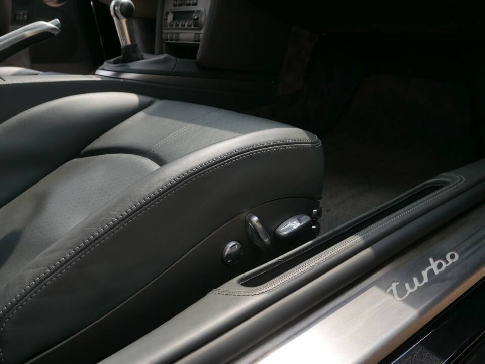Bild 13/50 von Porsche 911 Turbo (2008)