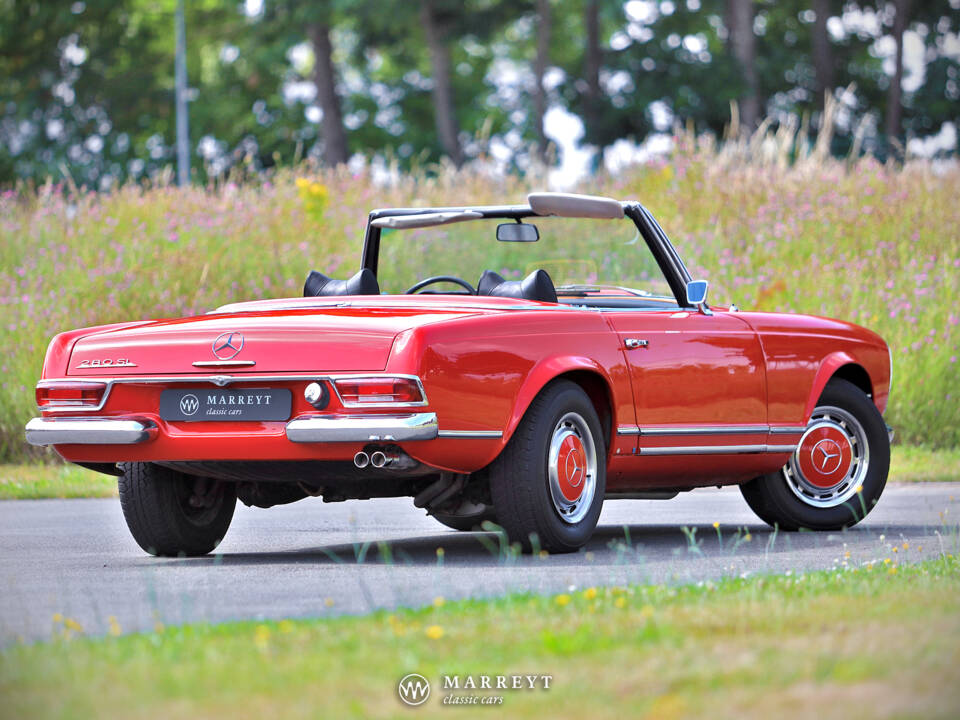 Image 6/70 of Mercedes-Benz 280 SL (1969)