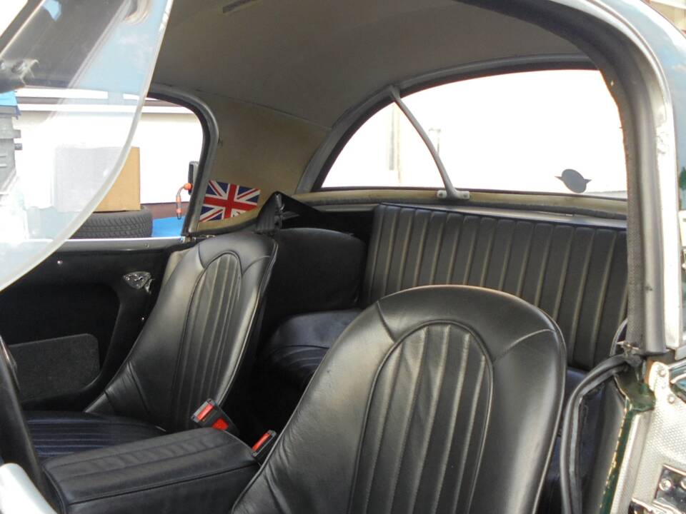 Bild 7/14 von Austin-Healey 100&#x2F;6 (BN4) (1957)