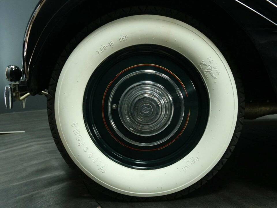 Image 30/30 of Rolls-Royce Phantom III (1938)