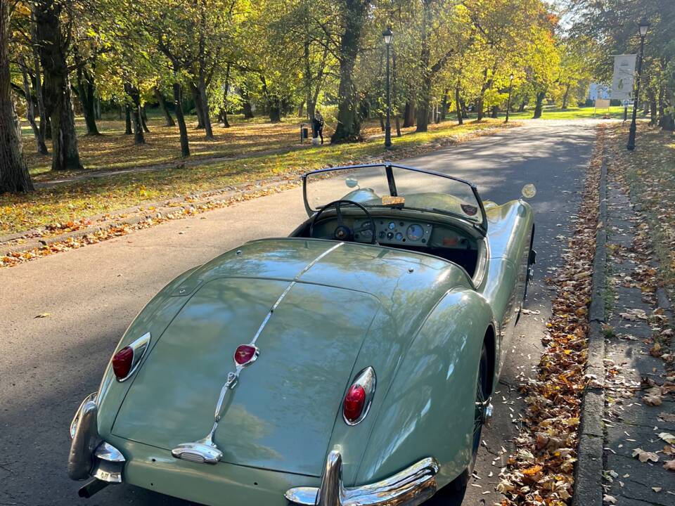 Imagen 16/20 de Jaguar XK 140 SE OTS (1955)