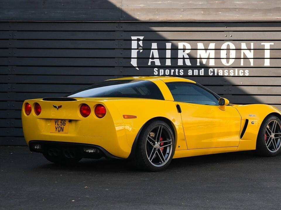 Image 10/54 of Chevrolet Corvette Z06 (2006)