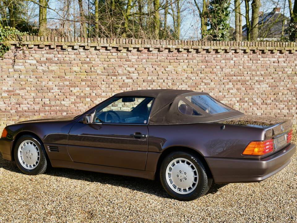 Imagen 38/50 de Mercedes-Benz 300 SL (1993)