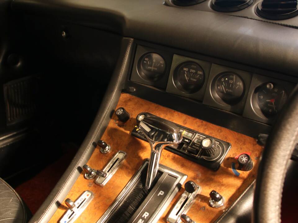 Immagine 25/34 di Ferrari 400 GT/4 2+2 (1977)